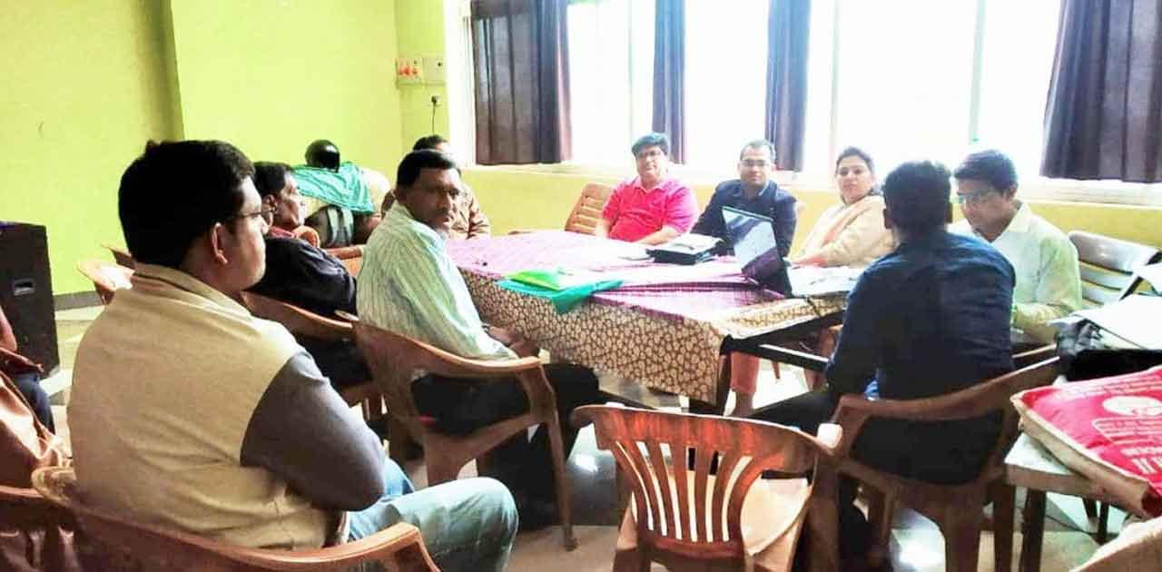 सरायपाली व बसना क्षेत्र के समस्त खाद्य व दवाइयों से संबंधित ... - CG Sandesh