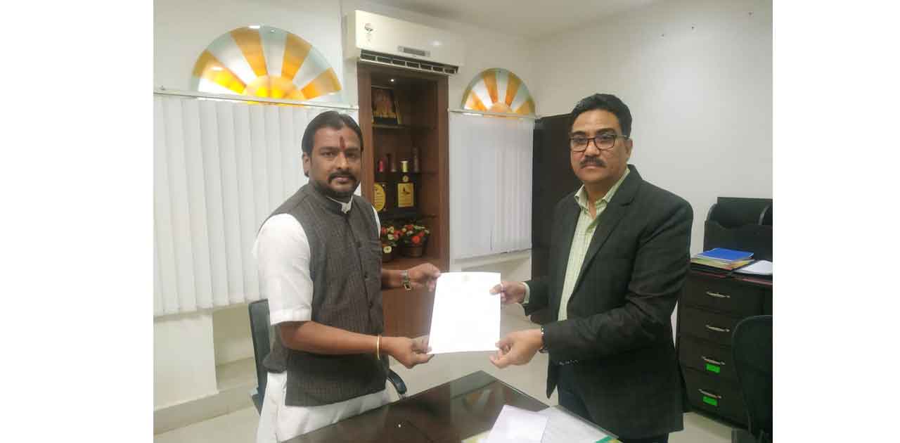 संदीप अग्रवाल आदिमजाति कल्याल विभाग और शिक्षा विभाग के सराईप... - CG Sandesh