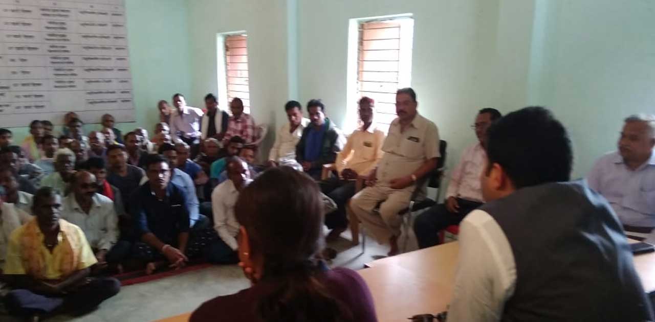 कलेक्टर-एस पी किया अति संवेदनशील मतदान केंद्र पन्ड्रीपानी का... - CG Sandesh