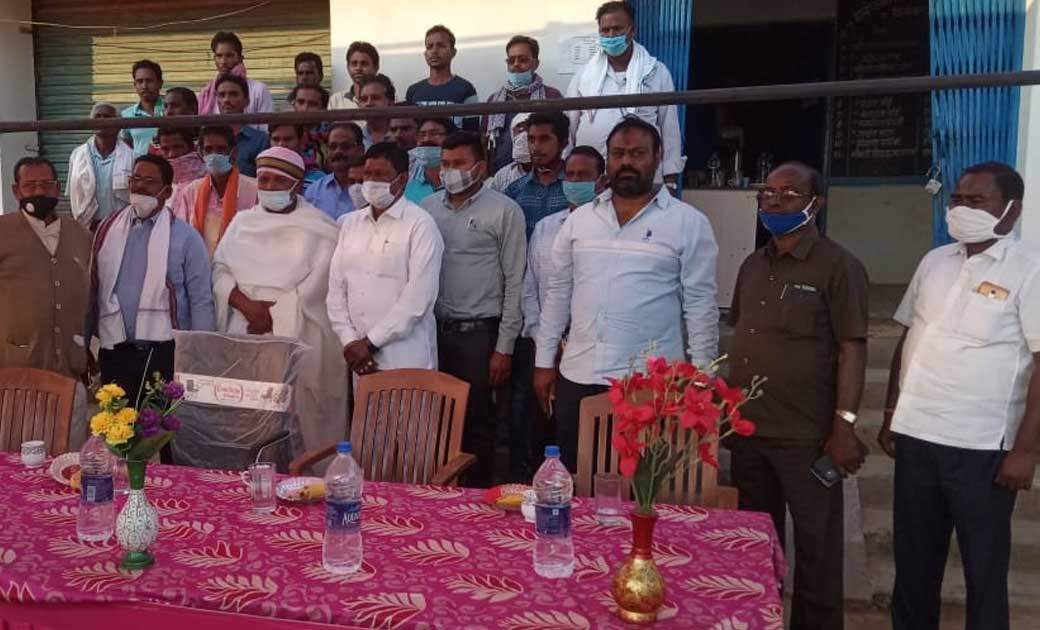 विधायक नंद ने झारखंड के कृषि राज्य मंत्री बादल पात्रलेखा का ... - CG Sandesh
