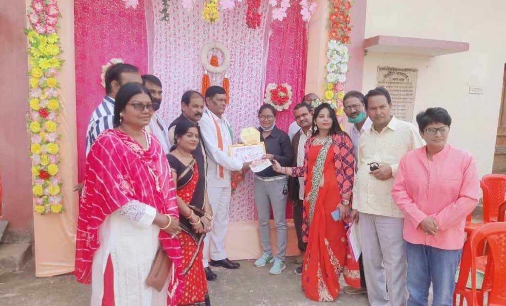 फुलझर अघरिया समाज भंवन मे मैगजीन विनोचन एवं अवार्ड समारोह 20... - CG Sandesh