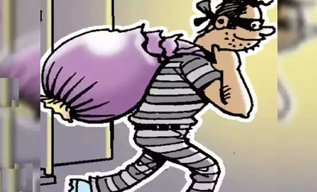 पिथौरा : खेत में लगे कंट्रोलर बाक्स एवं वायर के चोरी होने पर... - CG Sandesh