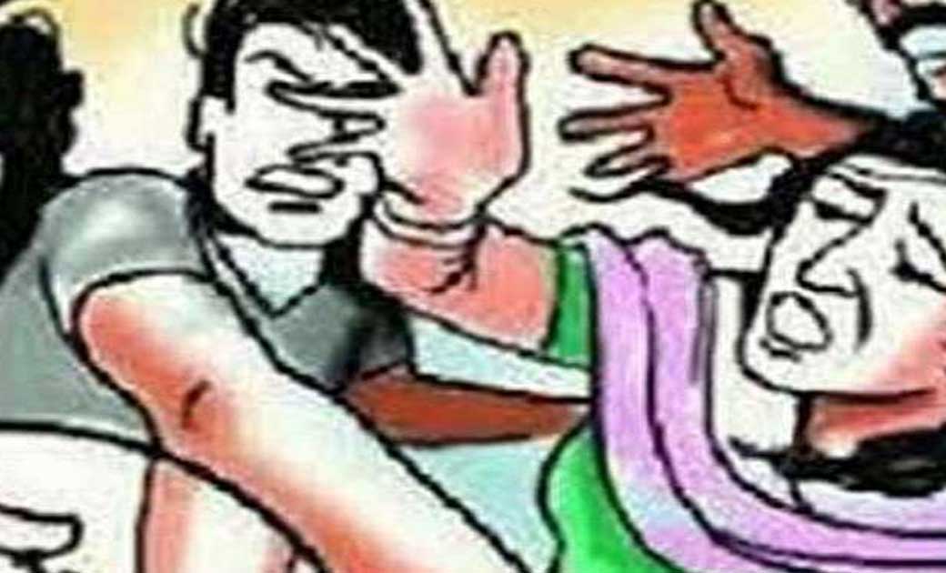 सरायपाली : पपीता तोड़ने को लेकर मारपीट. 