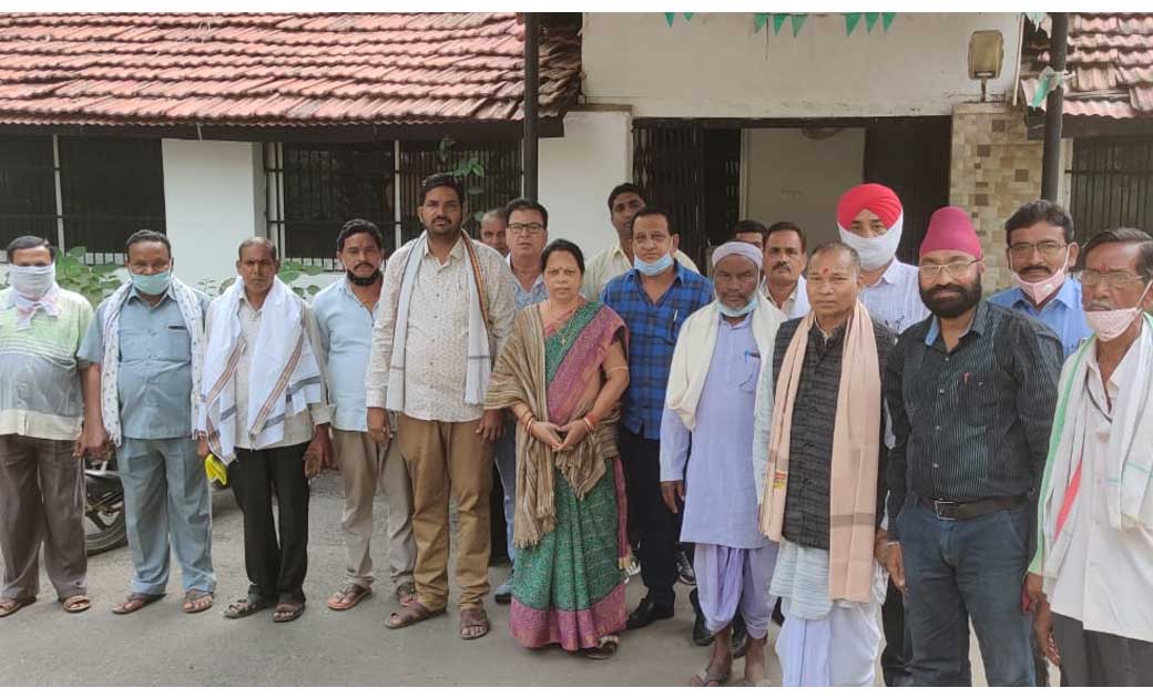बसना  :  छत्तीसगढ़ सरकार के दो वर्ष पूर्ण होने पर वरिष्ट कांग... - CG Sandesh