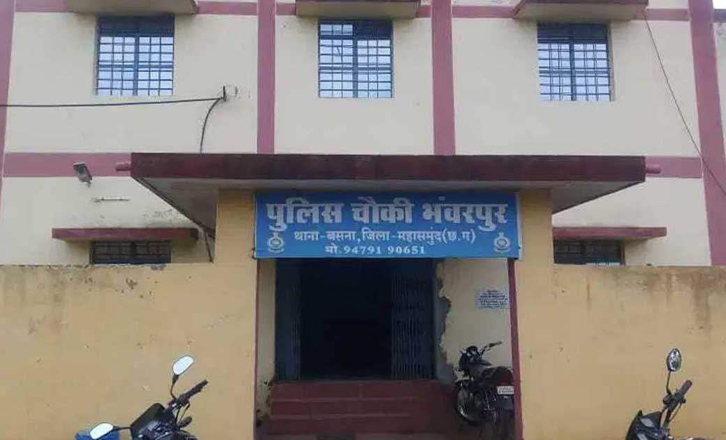 बसना : मेहमानी में आये व्यक्ति की घर के सामने से मोटर सायकल ... - CG Sandesh