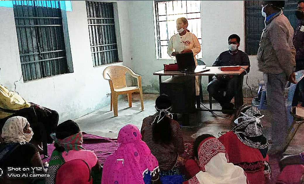विकासखंड सरायपाली के ग्राम भीखापाली  में मोर मितान मोर संगवा... - CG Sandesh