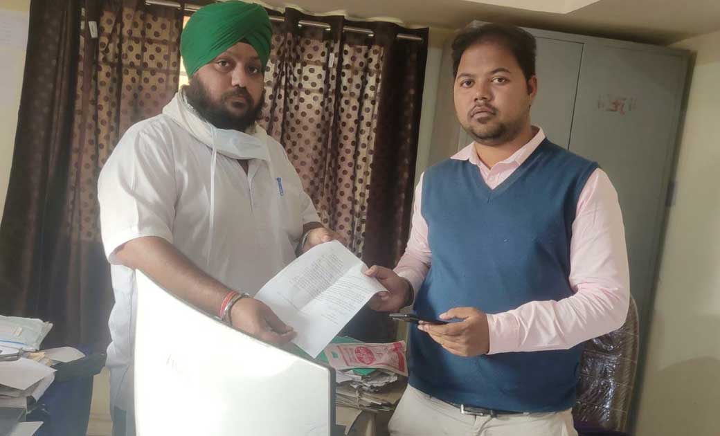 बिजली बिल का नियमित वितरण नही होने से आमजन भूपेश सरकार की बि... - CG Sandesh