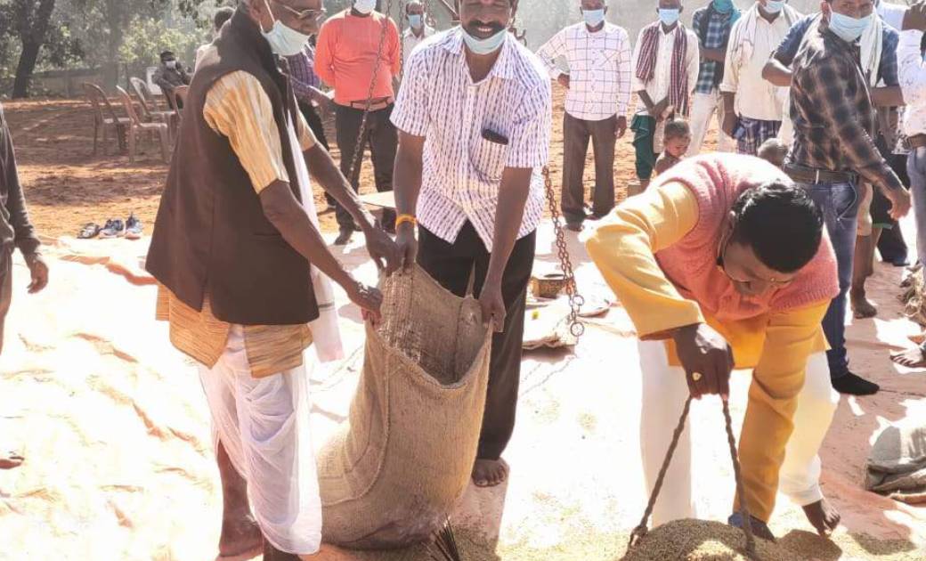धान खरीदी महाभियान : फरकानारा में खुला नया खरीदी केन्द्र किस... - CG Sandesh