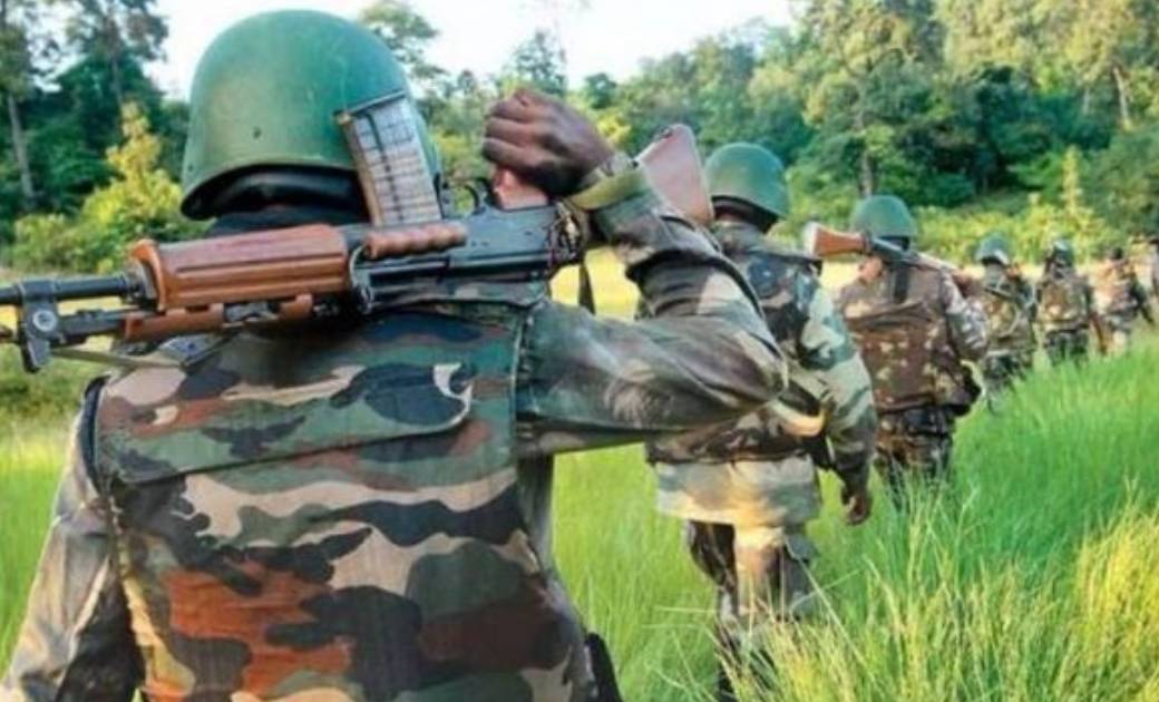 गश्ती दल ने दबोचा, सुकमा में CRPF जवानों पर हमला करने वाले 5... - CG Sandesh