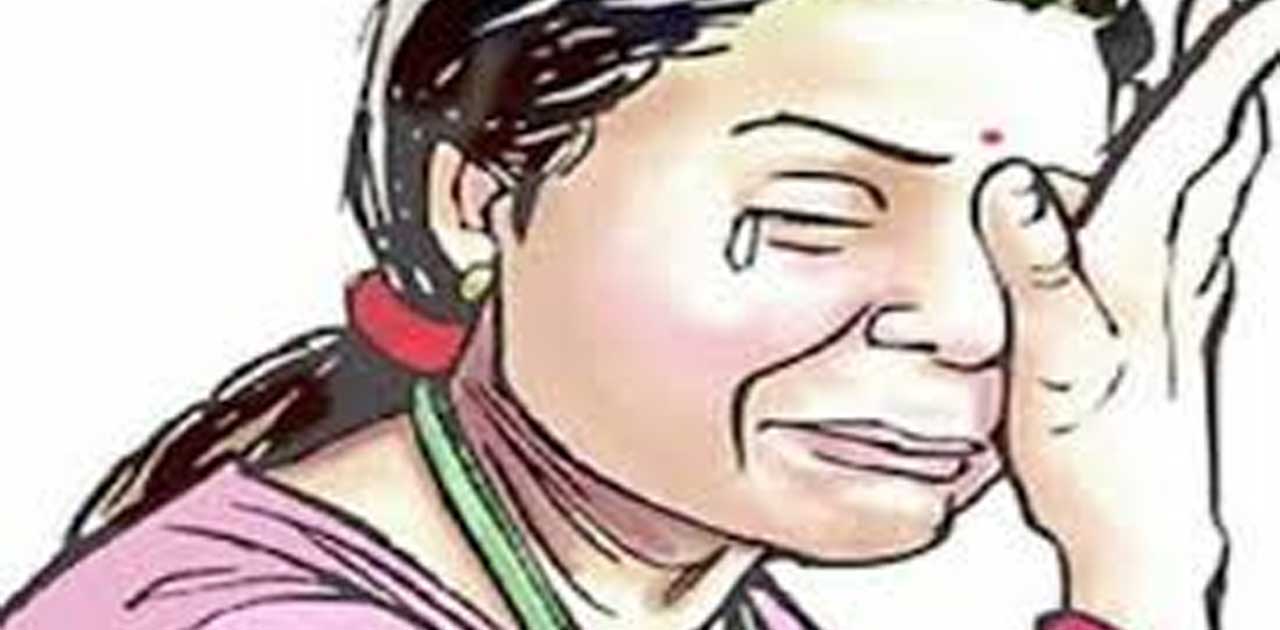 महिला से मारपीट कर ई रिक्शा को जलाने तथा जान से मारने की धमक... - CG Sandesh