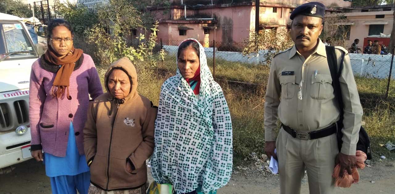 बसना पुलिस ने जप्त की अवैध शराब.  - CG Sandesh