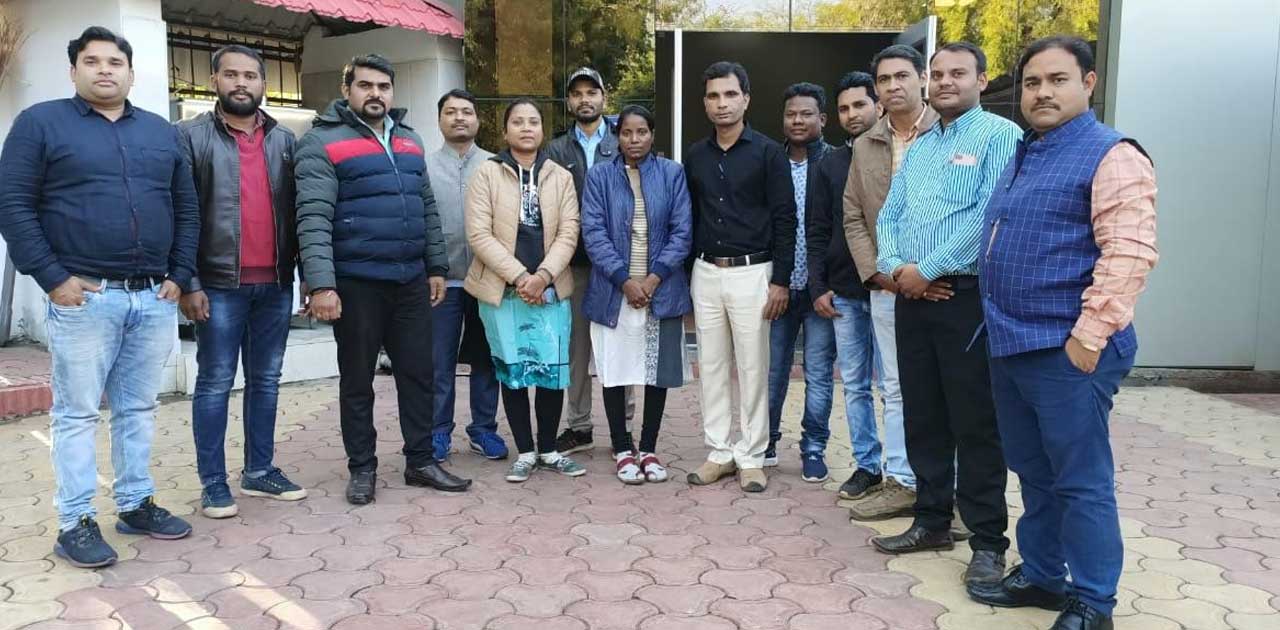 शिक्षाकर्मियों को बजट से उम्मीद मिलेगी संविलियन की सौगात - CG Sandesh