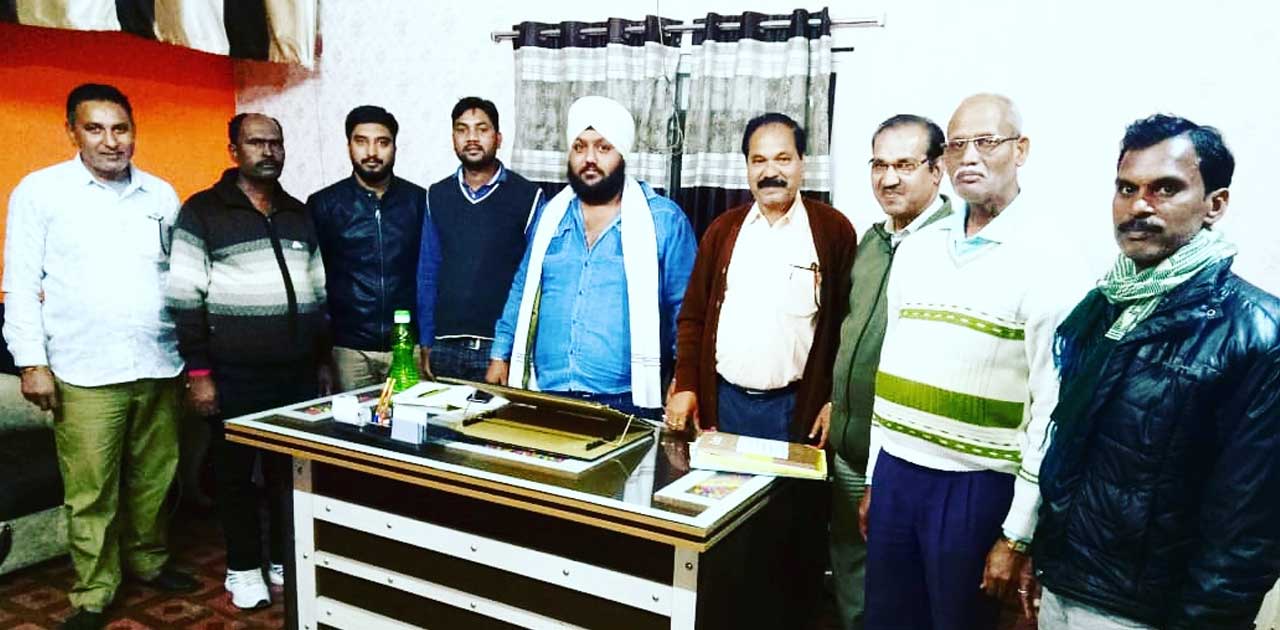 नवनियुक्त पार्षद एवं सभापति लोक निर्माण विभाग हरदीप सिंह रैन... - CG Sandesh