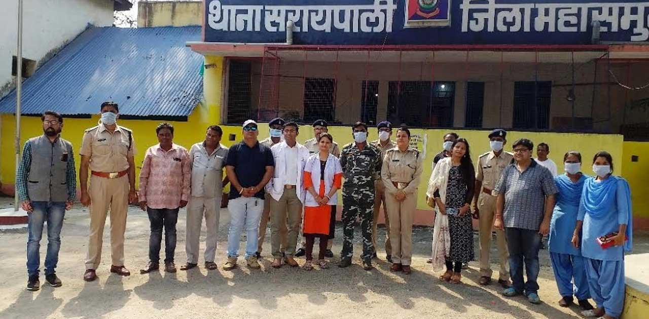 कोरोना वायरस को लेकर थाना परिसर में जागरूकता शिविर का आयोजन - CG Sandesh
