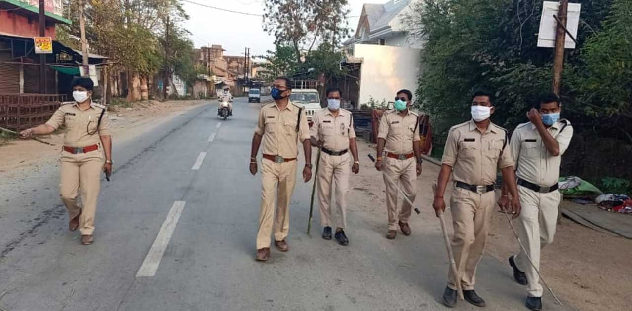 संक्रामक महामारी कोरोना की चैन तोडने घर पर रहना ही होगा : था... - CG Sandesh