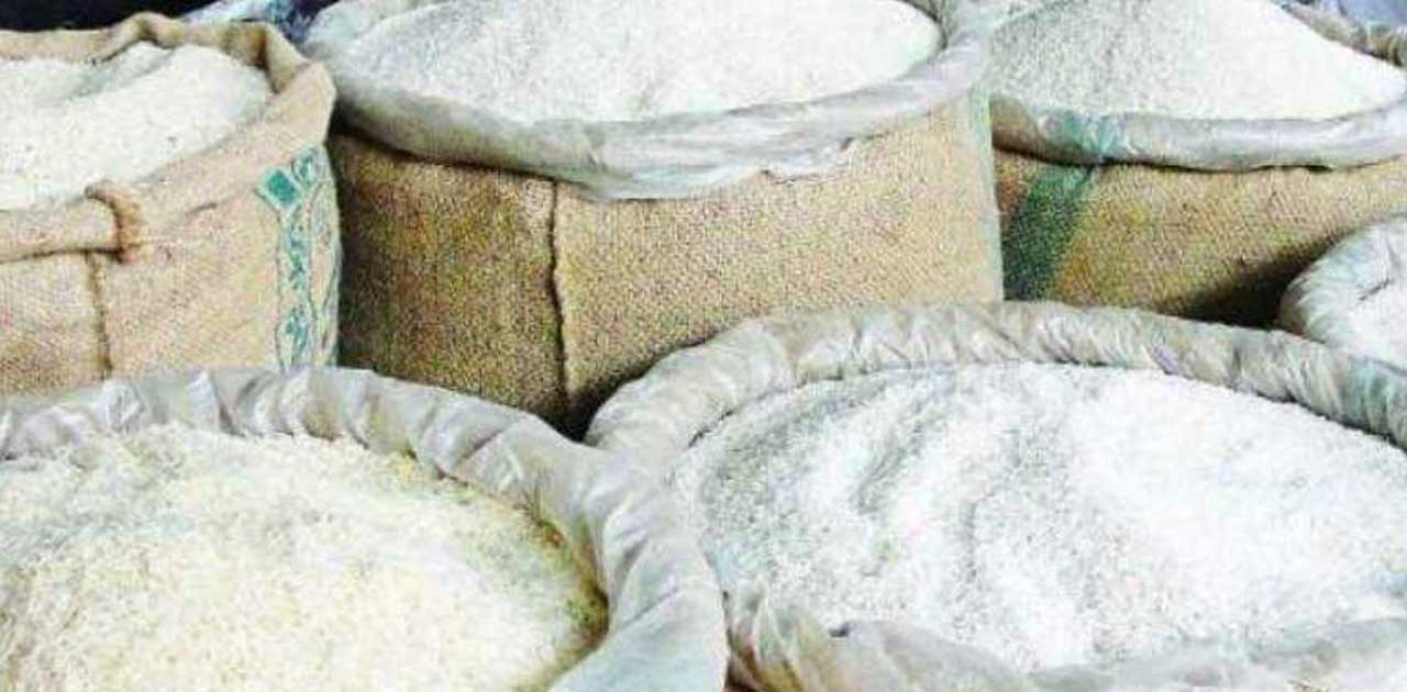 लॉकडाउन का उलंघन कर 18 बोरी पी.डी.एस. चावल बेचने बसना से पहु... - CG Sandesh