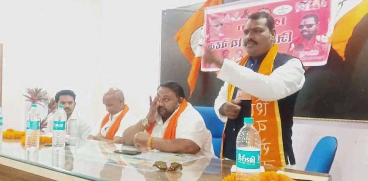 कामगारो को श्रम कानुन के अनुसार तय दर से भुगतार करवाये सरकार... - CG Sandesh