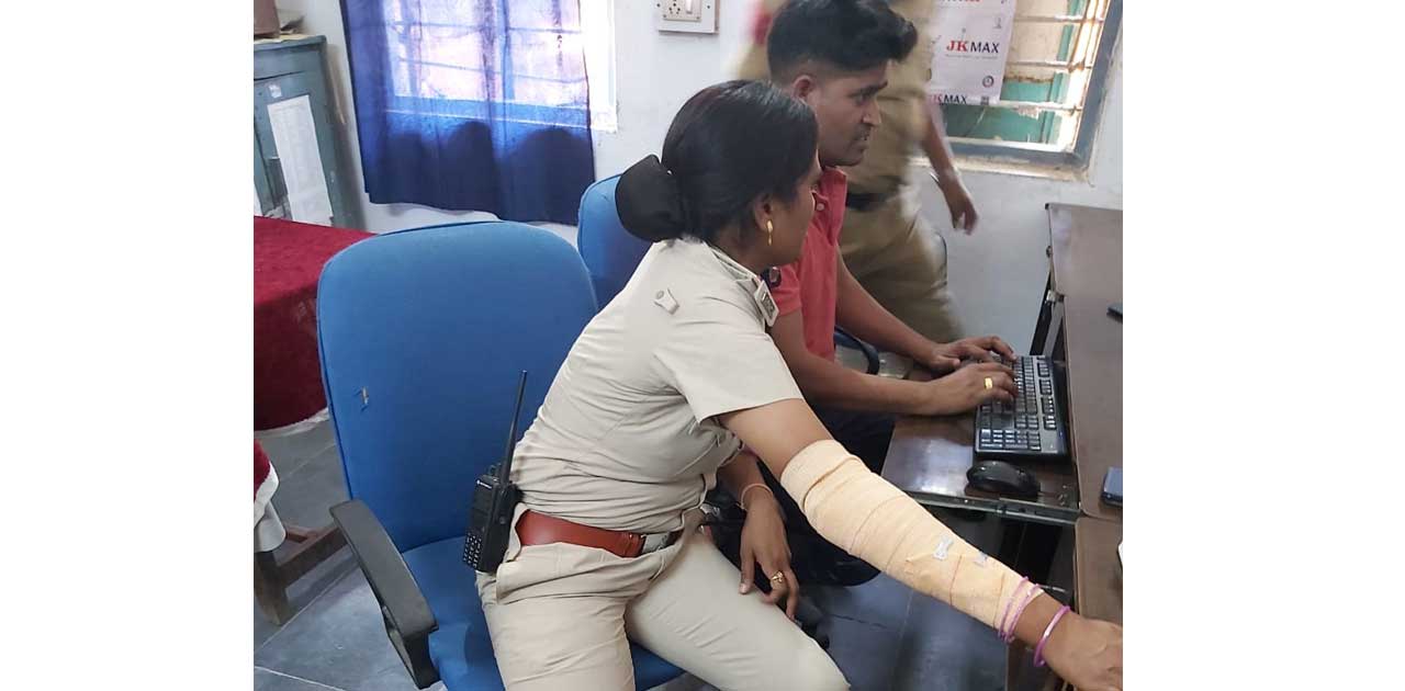 आरोपी को पकड़ने पहुंची पुलिस, परिवार वालों ने किया हमला, 8 पर... - CG Sandesh