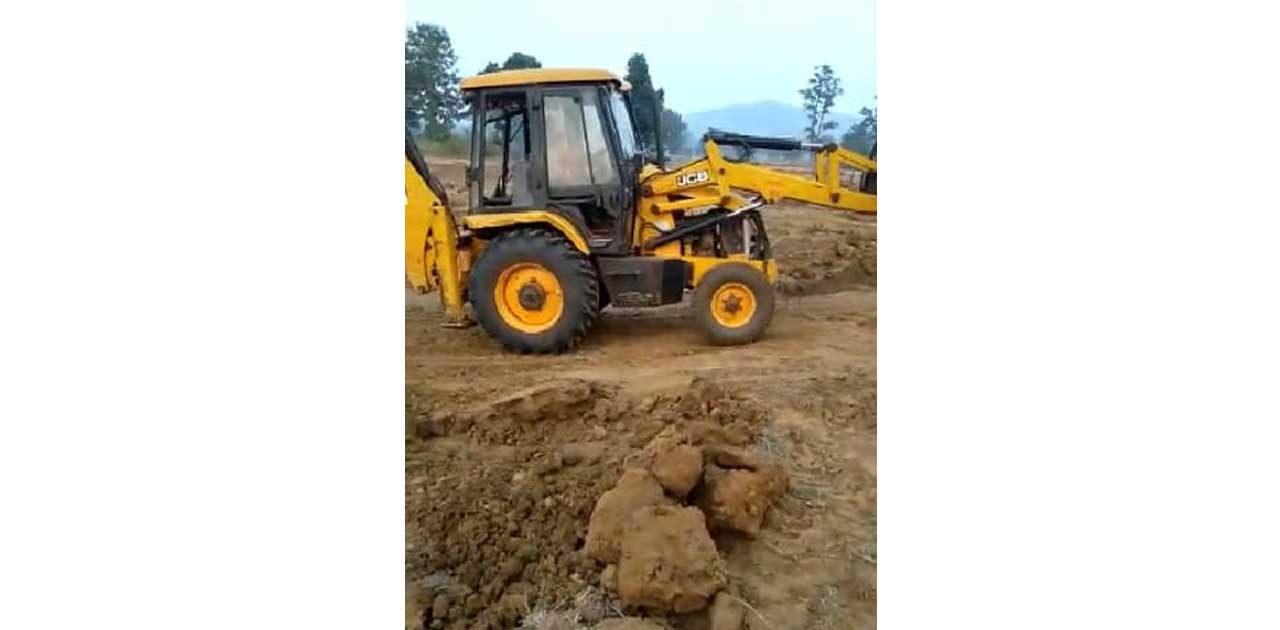 गाँव में किया जा रहा धारा 144 का उलंघन, धान कटाई के अलावा कि... - CG Sandesh