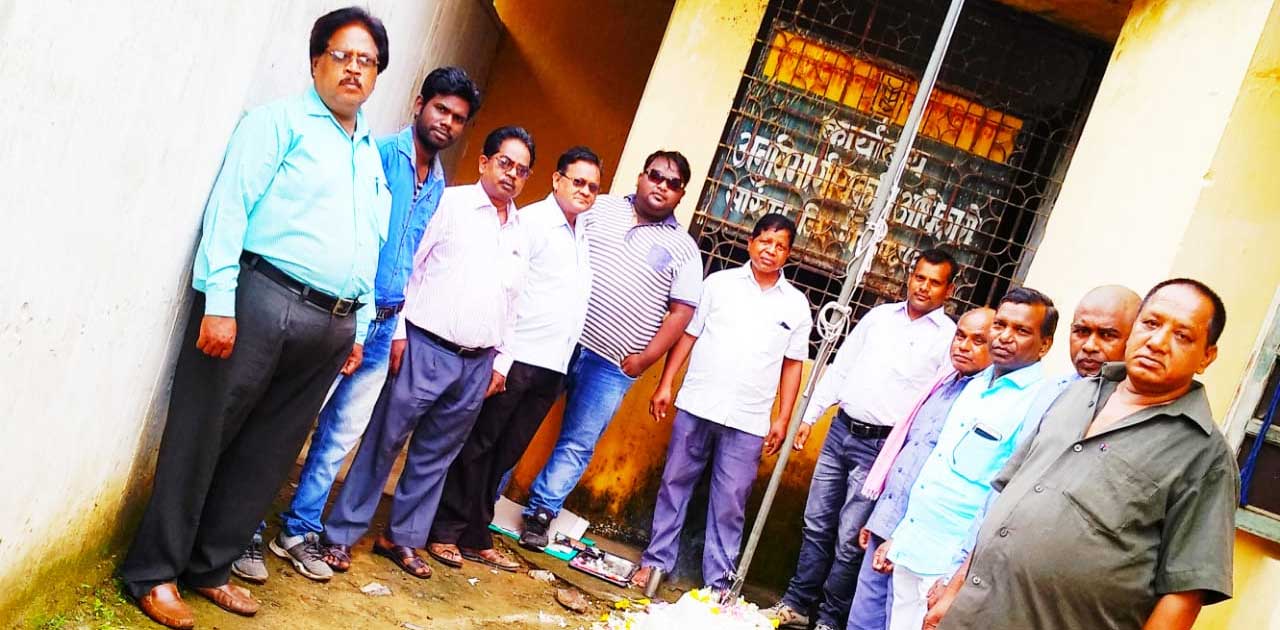 कोविड -19 के गुमनाम योद्धा-जिनका कभी किसी ने जिक्र भी नही कि... - CG Sandesh
