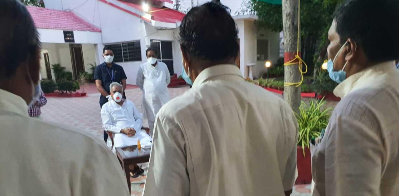 सरायपाली विधायक किस्मत लाल नन्द के नेतृत्व अघरिया समाज के प्... - CG Sandesh