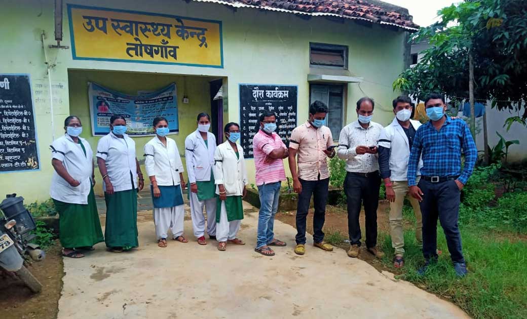 सरायपाली बीएमओ के विरोध  में स्वास्थ्य संयोजक कर्मचारीयों ने... - CG Sandesh
