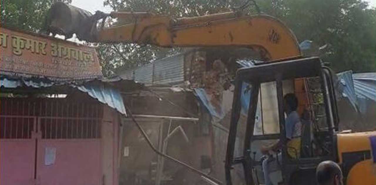  बेजा कब्जा हटाने पहुंची टीम पर हुआ हमला, 6 गिरफ्तार, इलाके ... - CG Sandesh
