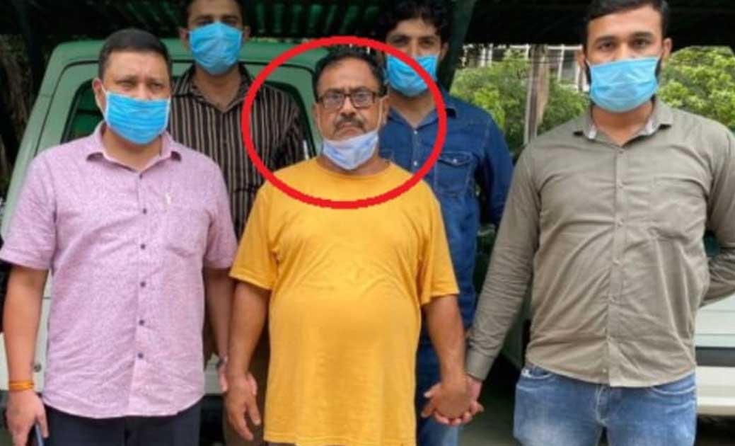 100 लोगों का हत्यारा डॉक्टर गिरफ्तार, किडनी निकालकर मगरमच्छों के लिए फेंक देता था बचे बॉडी को...!