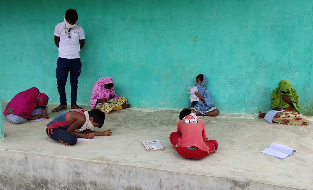 ग्रीन पंचायत सपोस ने शुरुवात की नई पहल.लाउडस्पीकर के माध्यम ... - CG Sandesh