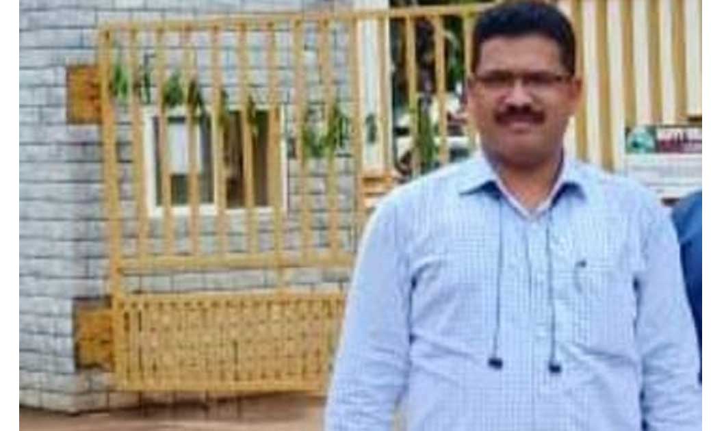 रायगढ़ उप संचालक कृषि-ललित मोहन भगत ने कृषि विभाग के कर्मचारि... - CG Sandesh