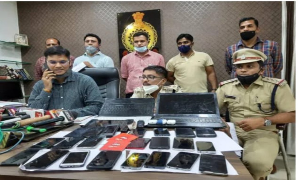 अंतरराष्ट्रीय डाटा हैक कर धोखाधड़ी करने वाले गैंग का भंडाफोड़... - CG Sandesh