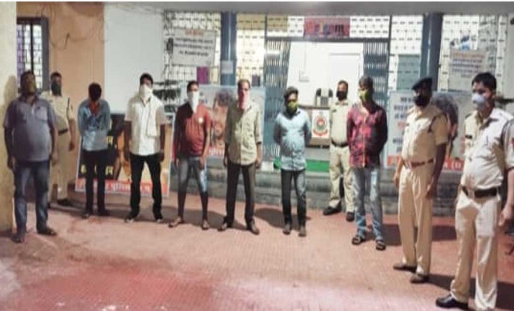  52 परीयों पे दाव खेलते पकड़ाए सारंगढ़ अंचल के प्रेमी..! 8 जुआ... - CG Sandesh