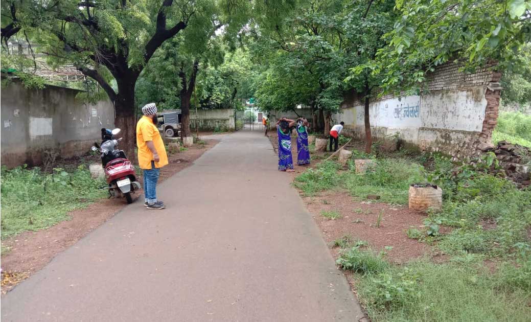 सरायपाली नगर पालिका प्रशासन द्वारा साफ-सफाई को लेकर विशेष अभ... - CG Sandesh