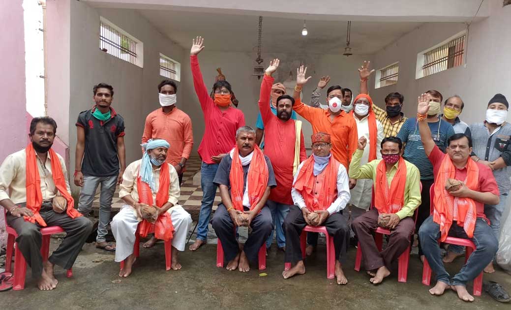 भाजपा मंडल द्वारा कार सेवको का किया गया सम्मान. - CG Sandesh