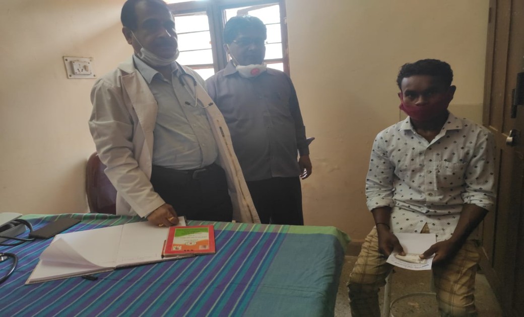 सामुदायिक स्वास्थ केंद्र सरायपाली में भारतीय हॉस्पिटल के सर्... - CG Sandesh