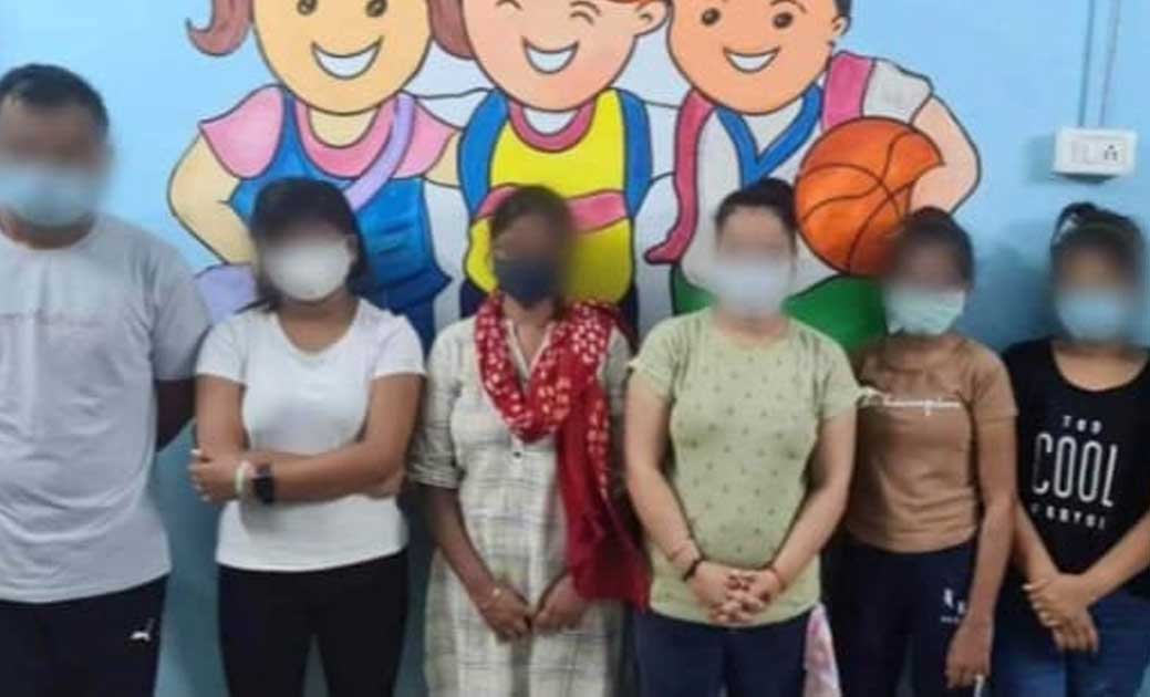 छत्तीसगढ़ में अंतरराज्यीय सेक्स रैकेट का भंड़ाफोड़, 2 लड़के औ... - CG Sandesh