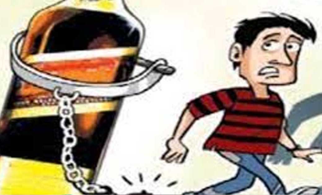 बरेकेलखुर्द और लाखागढ से अवैध शराब जप्त - CG Sandesh