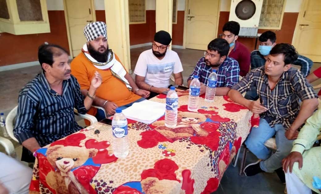 सरायपाली : कंप्यूटर एवं फोटोकापी एसोसिएशन द्वारा रविवार को स... - CG Sandesh