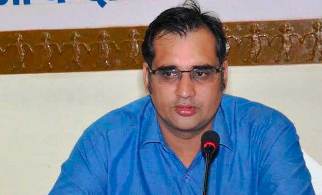 रायगढ़ : रविवार को अस्पताल परिसर स्थित मेडिकल दुकानों के अति... - CG Sandesh