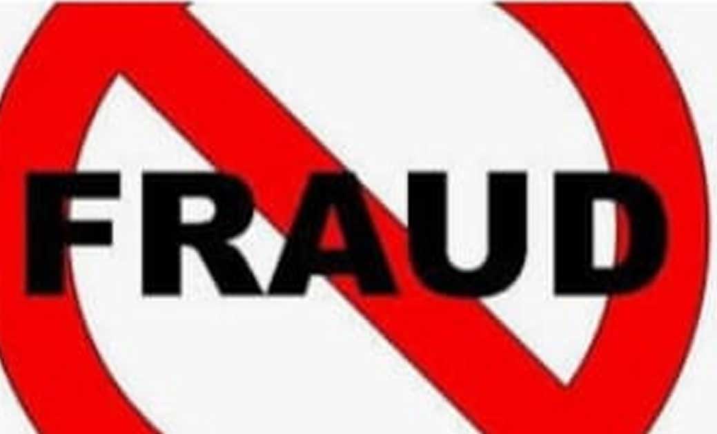 30 परसेंट त्रैमासिक लाभ सहित मूलधन वापिश होगा का लालच देकर रायगढ़ के स्टेशनरी व्यापारी को लगाया साडे बारह लाख का चूना...