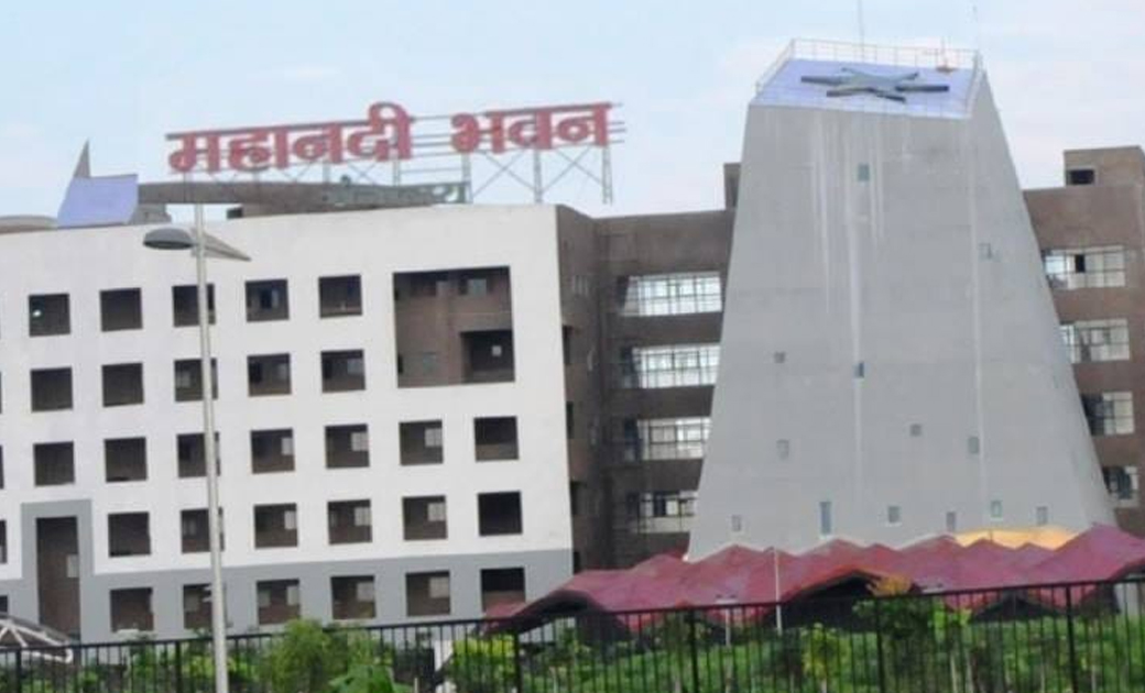 सरकार द्वारा आयोजित वर्चुअल बैठकों में अंजान व्यक्ति की घुसपैठ,खुलासे के बाद मचा हड़कंप,कलेक्टरों और समस्त विभागाध्यक्ष को इस लेकर पत्र लिखा...