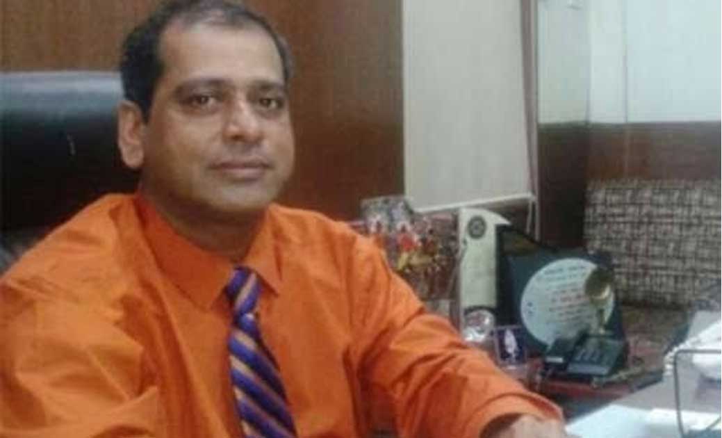 मेडिकल छात्रा से अश्लील डिमांड करने  वाले मामला में  डॉ विवेक चौधरी को परीक्षा कार्यों से हटाकर छुट्टी पर भेजे  जाने के लिए  स्वास्थ्य मंत्री को  लिखा गया पत्र...