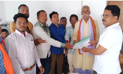 बागबाहरा ब्लॉक के ग्राम घोटिया पानी में धान खरीदी केंद्र की ... - CG Sandesh