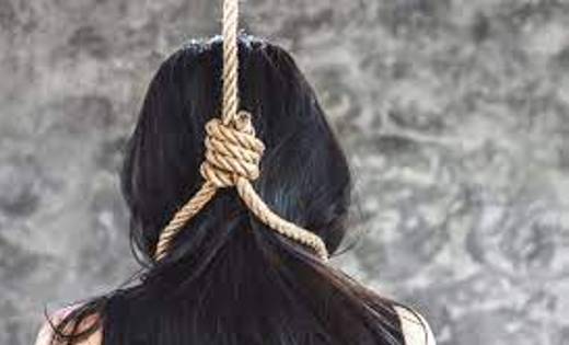 बसना: प्रेम प्रसंग के चलते युवती ने फांसी लगाकर की खुदखुशी - CG Sandesh