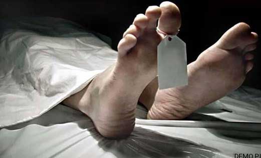 सरायपाली : रोड किनारे क्षत-विक्षत हालत में पड़ा मिला व्यक्ति का शव.