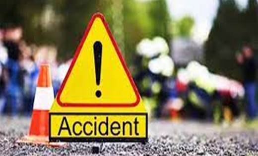 बागबाहरा : अम्बे ट्रेवल्स के बस चालक की लापरवाही, ठोकर लगने ... - CG Sandesh