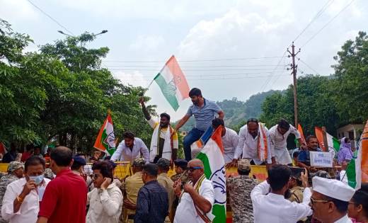 कांकेर ज़िला मुख्यालय में युवा कांग्रेस ने किया प्रदर्शन