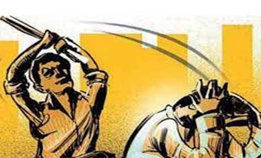 खल्लारी : शराब के नशे में पुरानी रंजीश को लेकर हाथ में रखे ड... - CG Sandesh