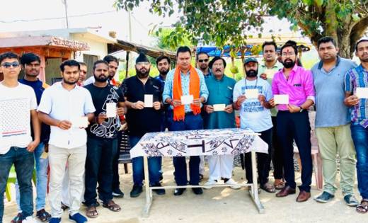 पिथौरा: प्रधानमंत्री को पोस्टकार्ड के माध्यम से आभार एवं धन्... - CG Sandesh