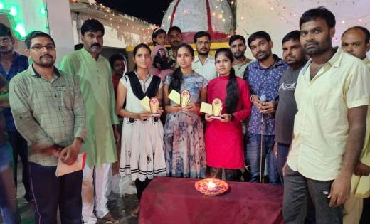 मजगांव में पूजा थाली सजाओ प्रतियोगिता का हुआ आयोजन...
